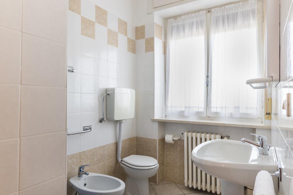 Hotel Cristina San Rocco di Piegara Buitenkant foto