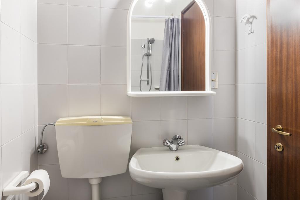 Hotel Cristina San Rocco di Piegara Buitenkant foto